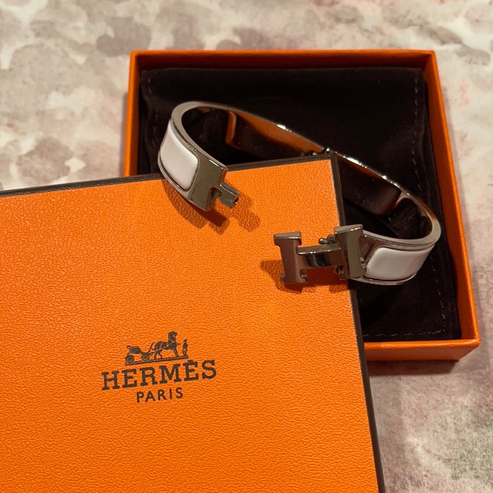 Clic H Braclet- Hermes- White and Silver
